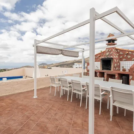 Casa El Pinito No Groups Under 27