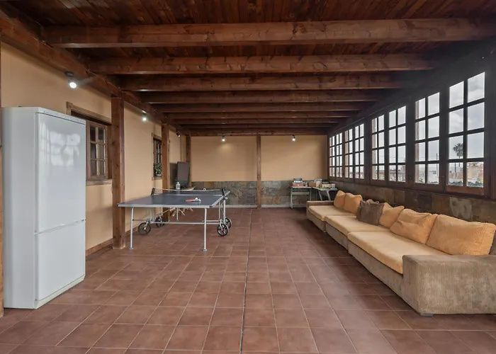 Casa El Pinito No Groups Under 27 Дом отдыха Тамайде