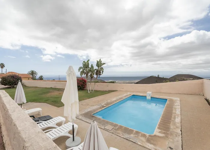 Casa El Pinito No Groups Under 27 Тамайде